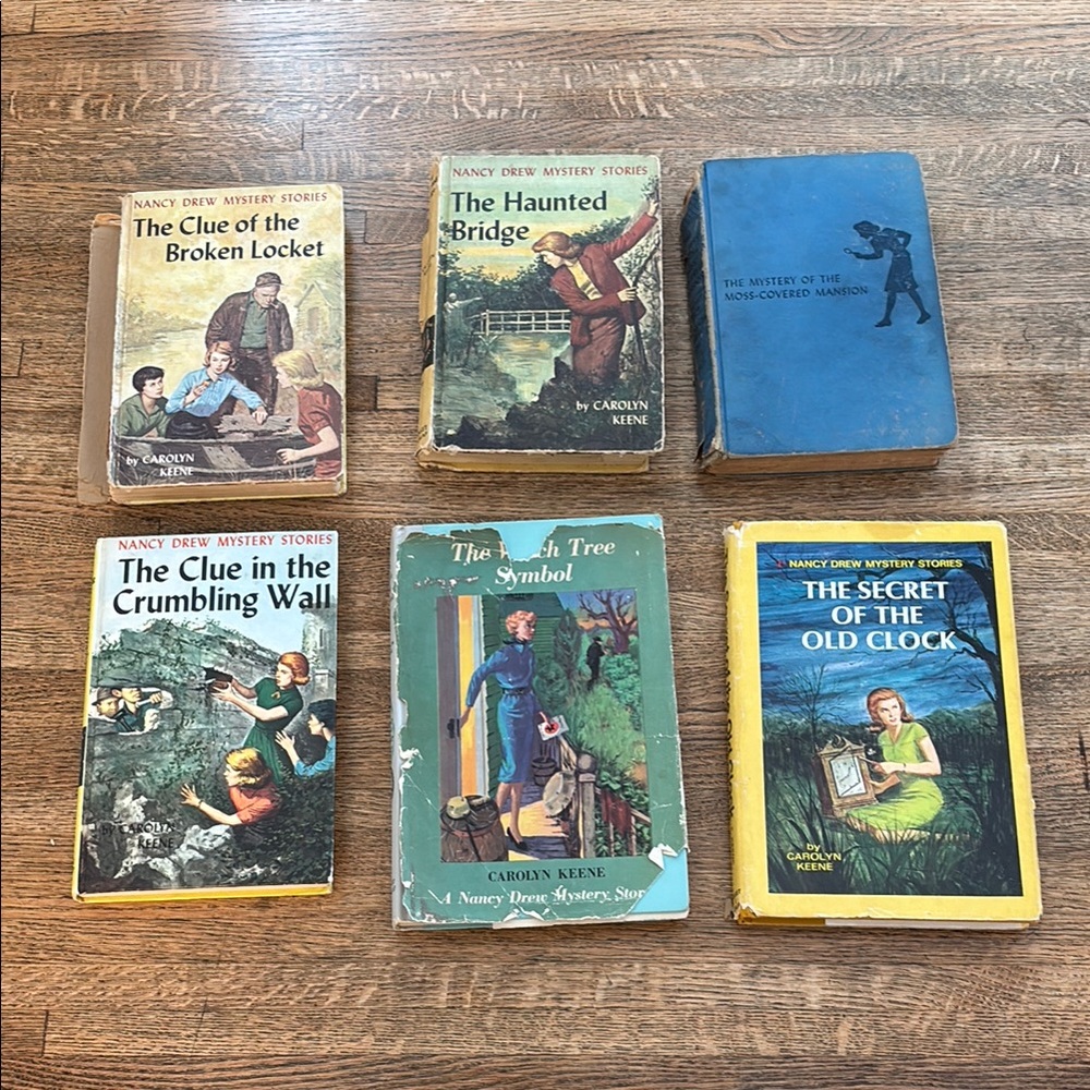 Vintage Nancy Drew Mystery Book Set  of Six. 1934-1959